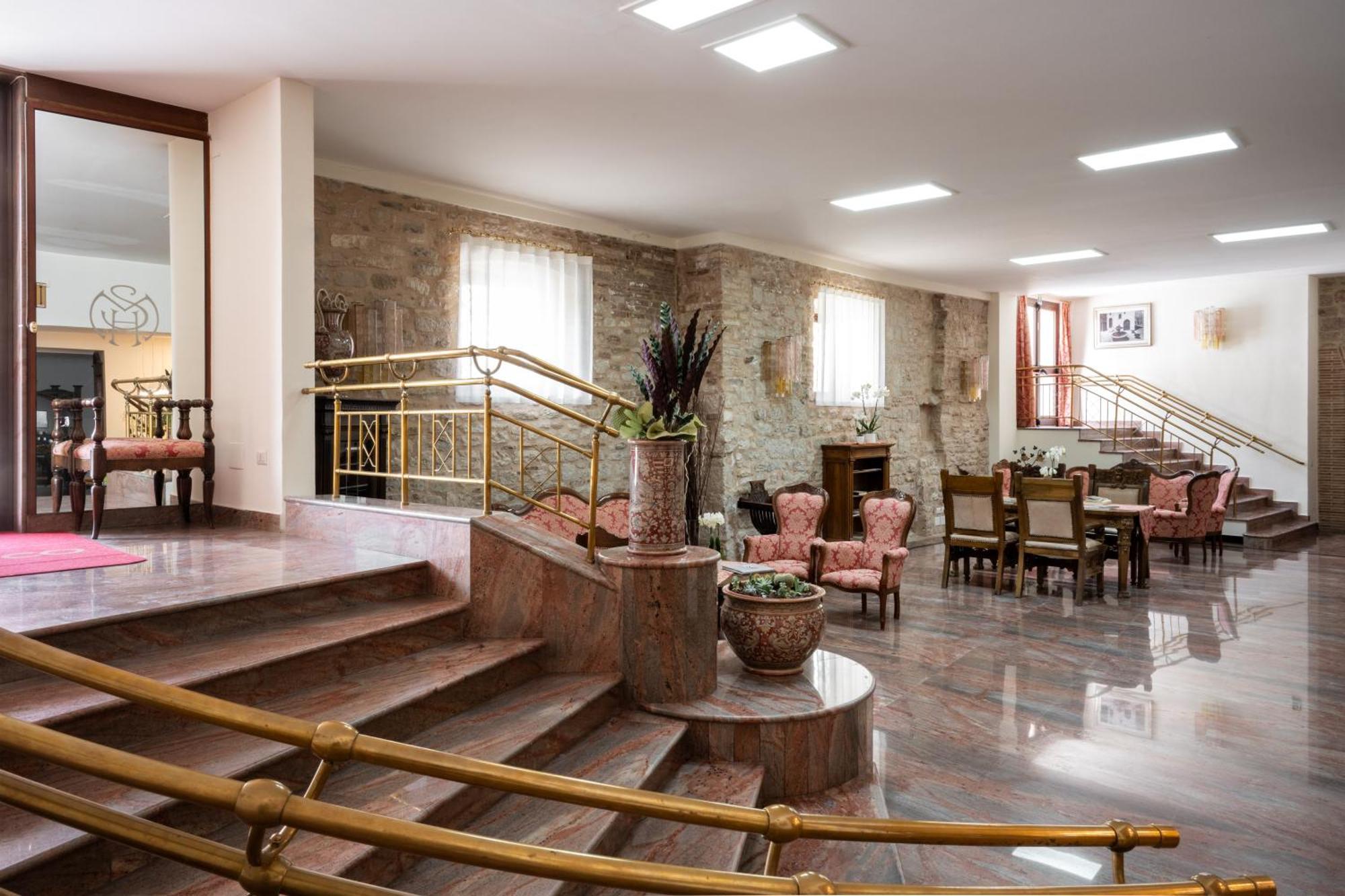 Hotel San Marco 구비오 외부 사진