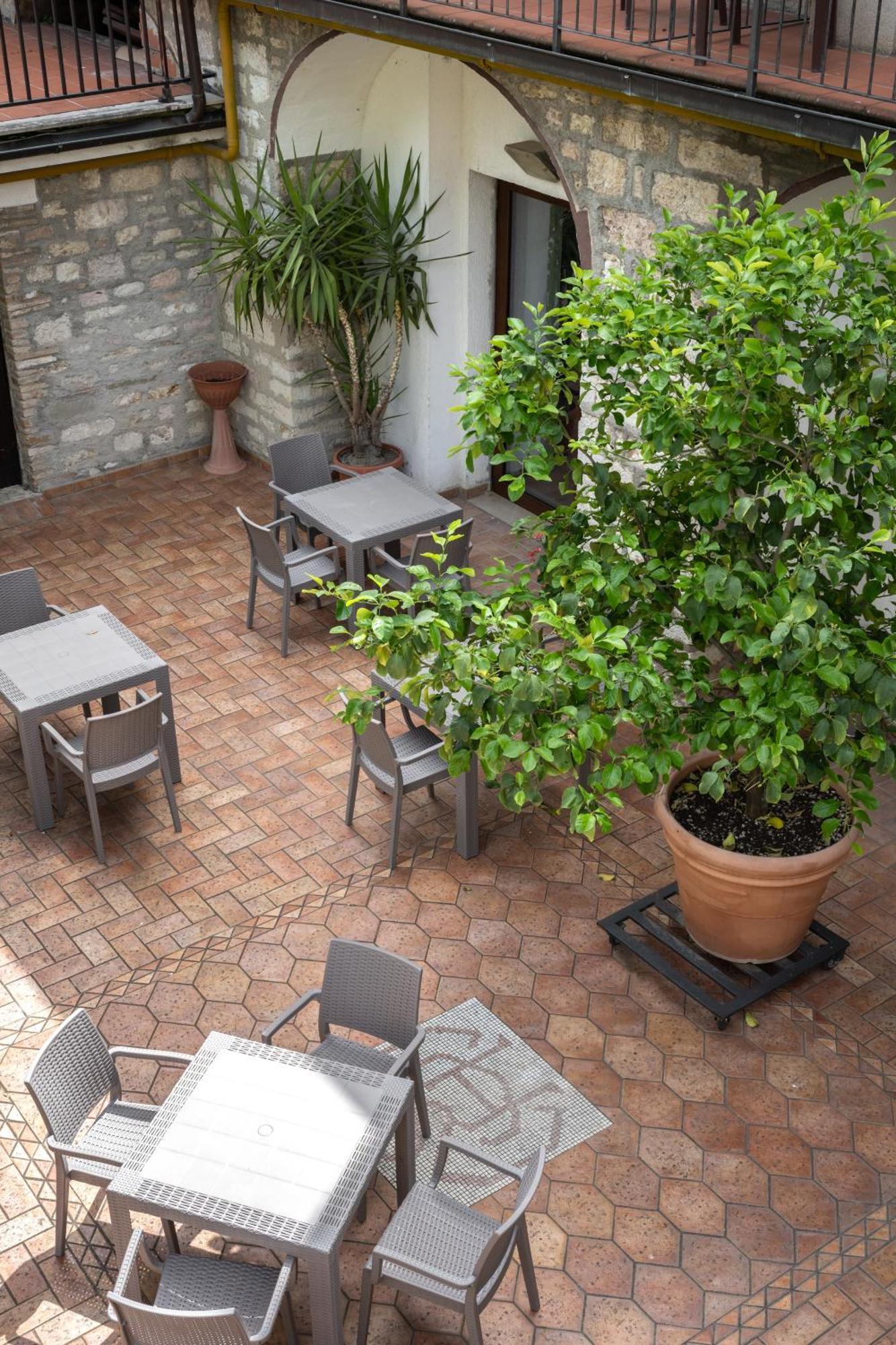 Hotel San Marco 구비오 외부 사진
