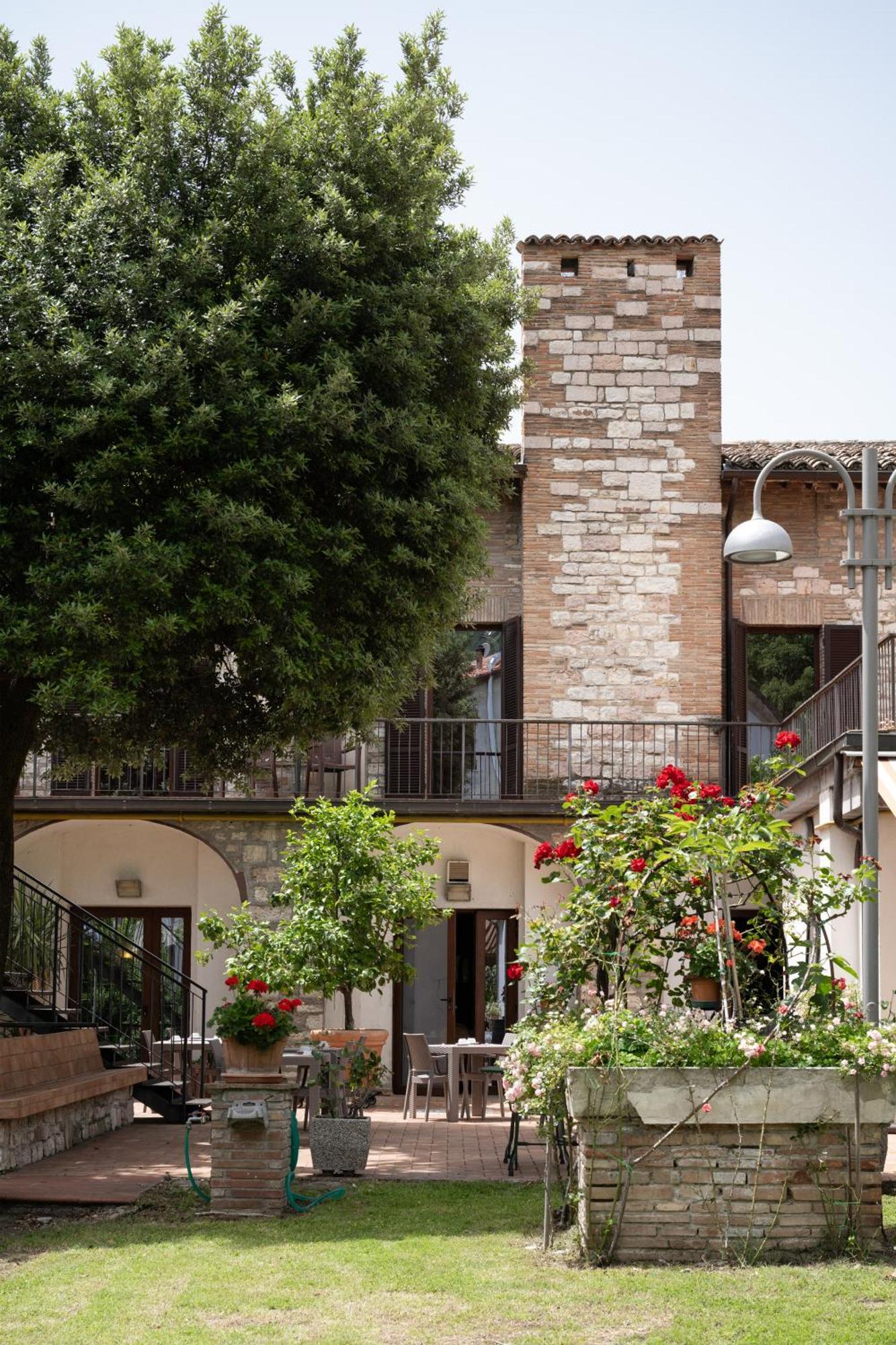 Hotel San Marco 구비오 외부 사진