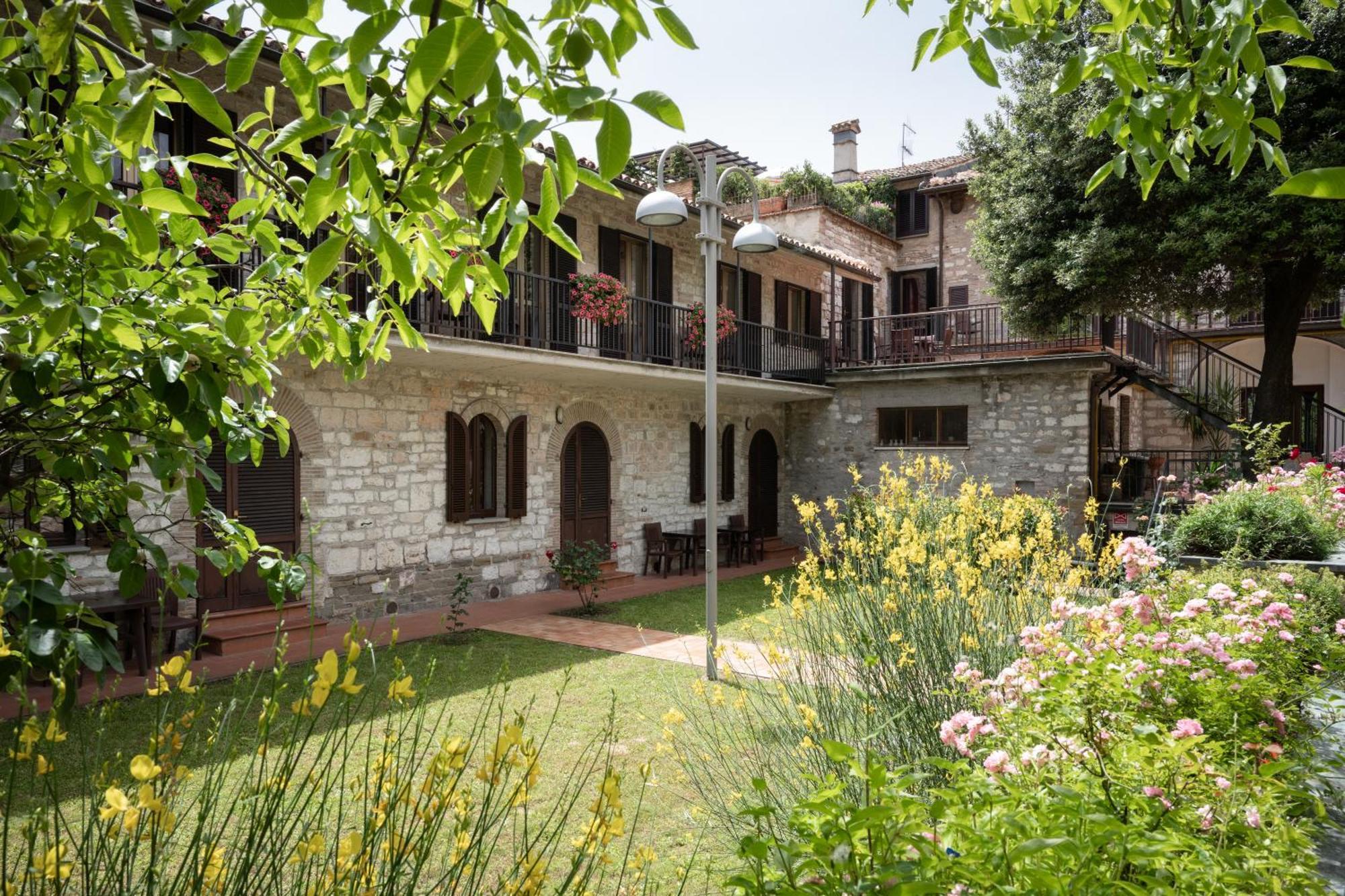 Hotel San Marco 구비오 외부 사진
