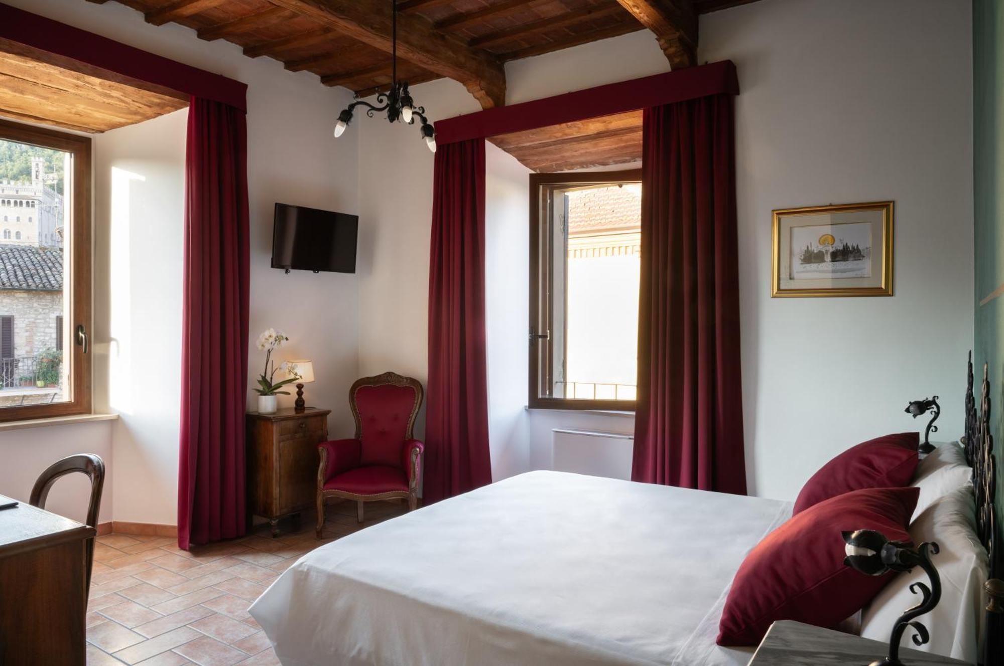 Hotel San Marco 구비오 외부 사진